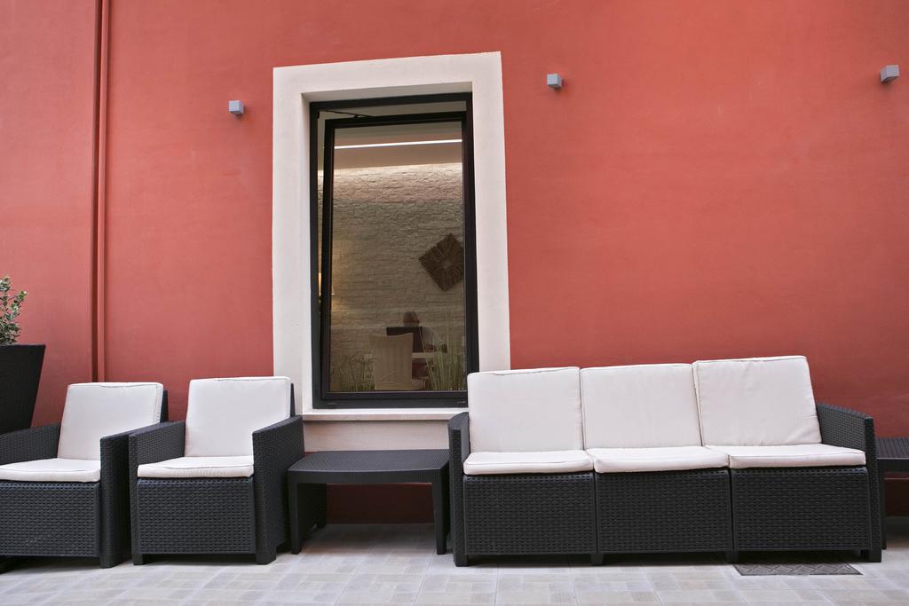 Hotel Lo Squalo Grottammare Εξωτερικό φωτογραφία